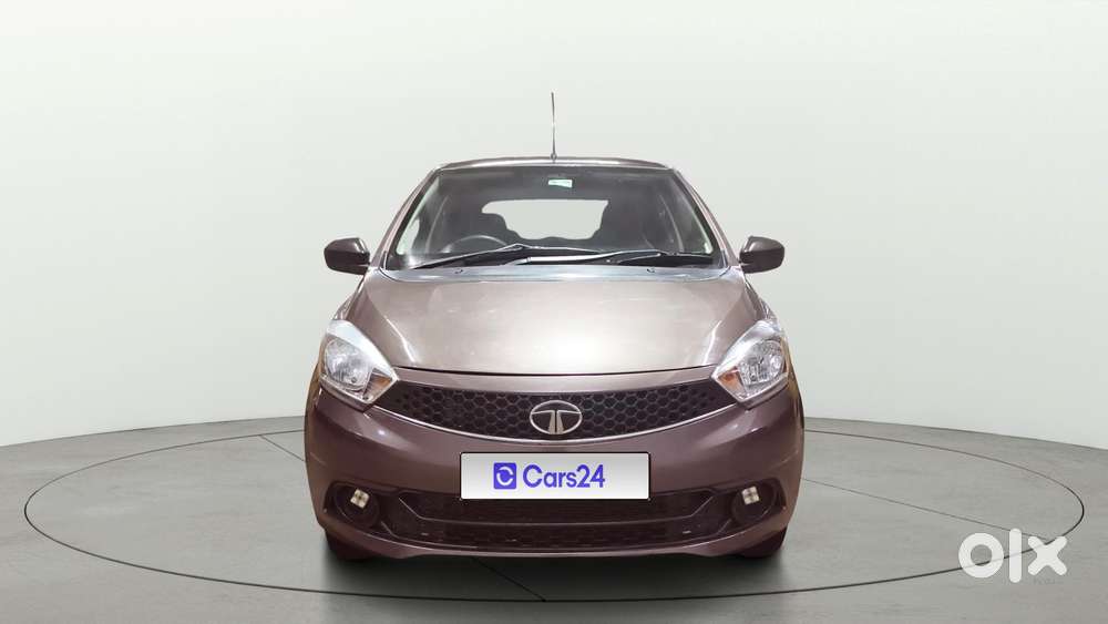 Tata Tiago Xe, 2018, Petrol