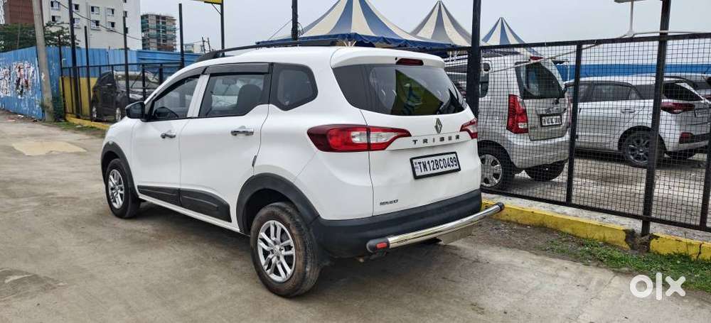 Renault Triber Rxl, 2023, Petrol