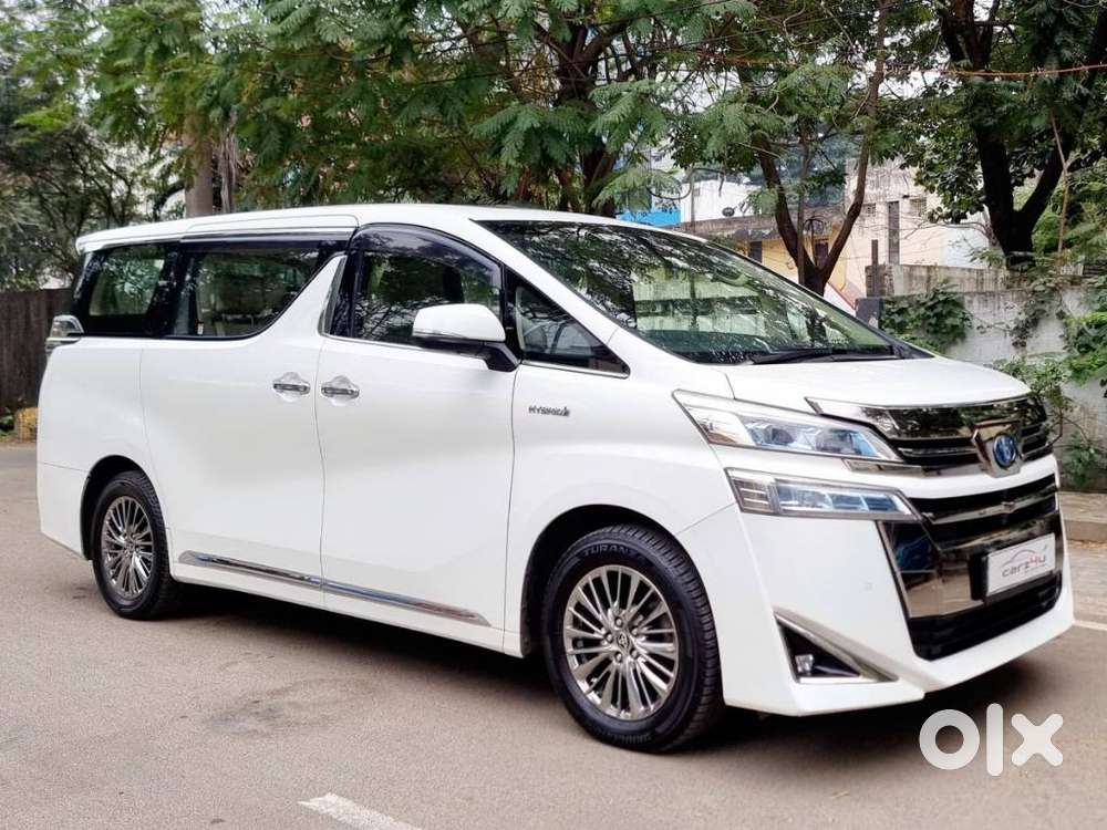 Toyota Vellfire 2.5 Hybrid, 2022, Electric