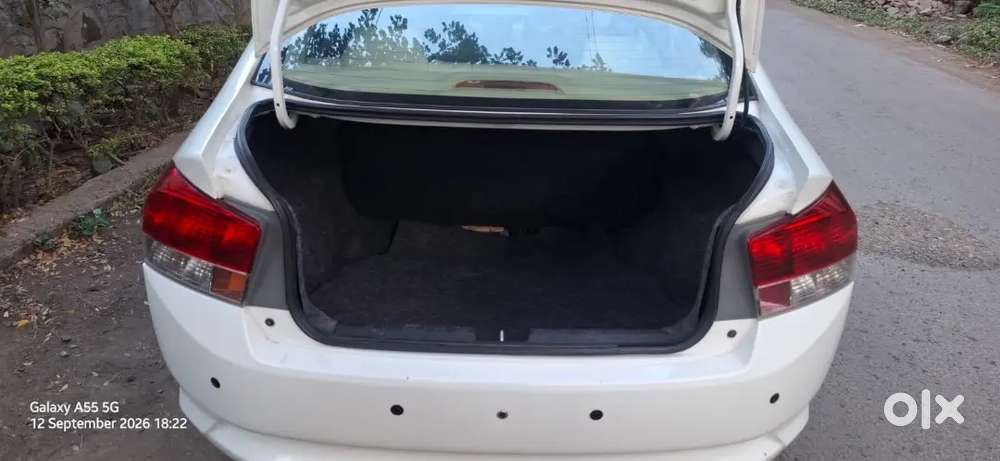 Honda City V Mt 2011