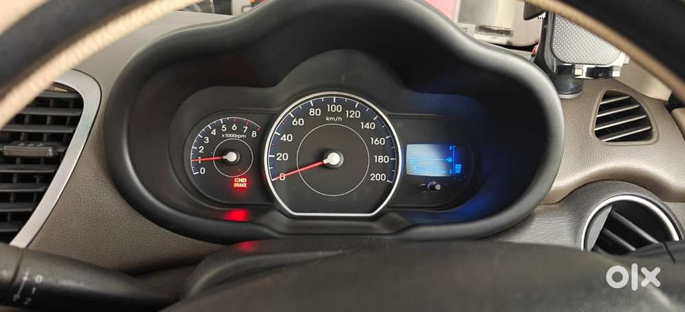 Hyundai I10 Manual Petrol 2012 Dl Regd