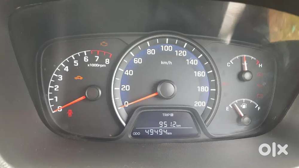 Hyundai Xcent 2015 Lady Driven Excellent Condition