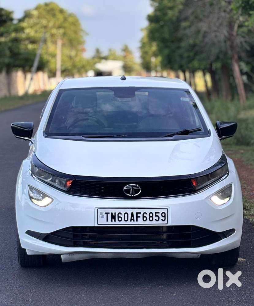 Tata Altroz, 2020, Petrol