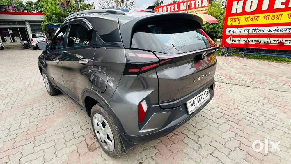 Tata Nexon Fearless Plus 1.2 Revotron Petrol 6 Mt, 2024, Petrol