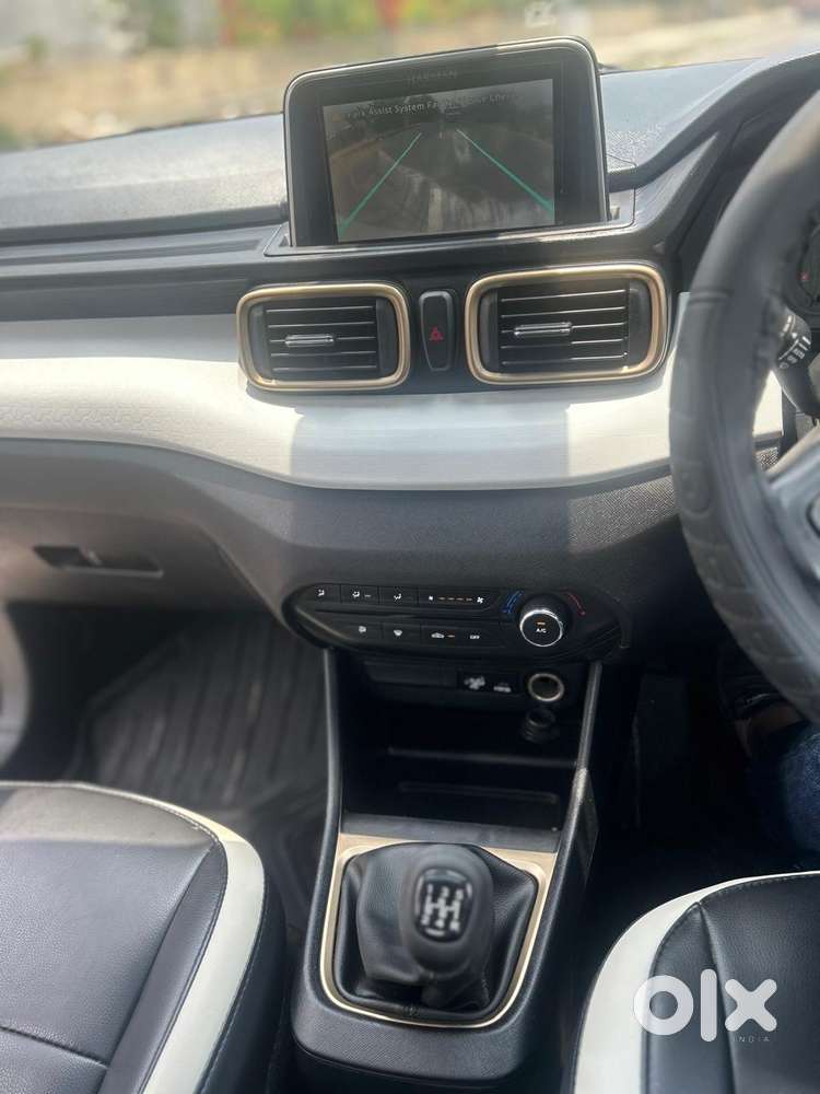 Tata Punch Accomplished Dazzle Sunroof Cng, 2024, Petrol