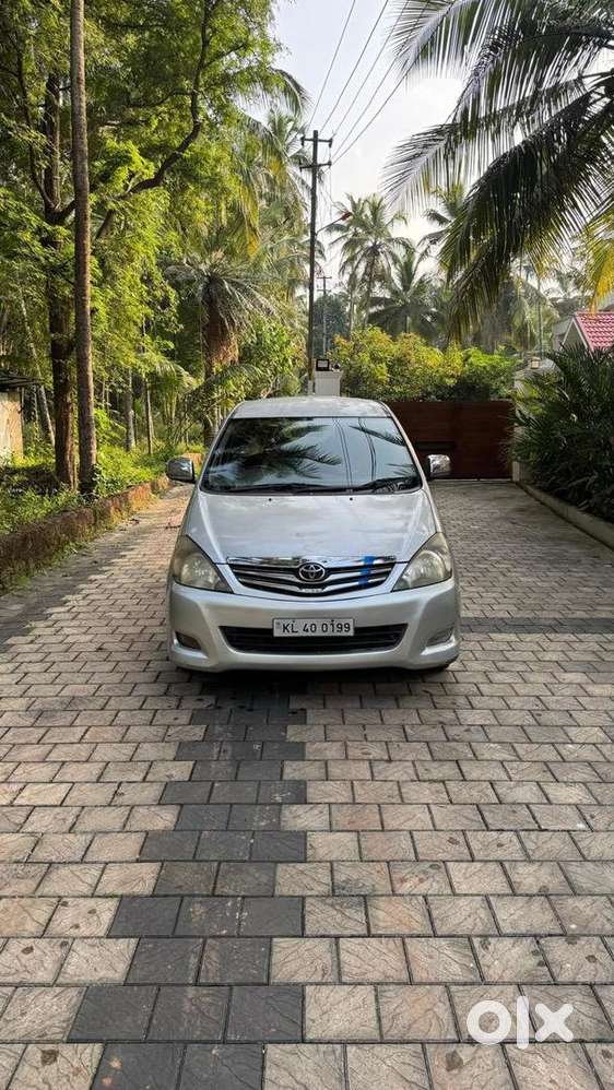 Toyota Innova 2006 Diesel Well Maintained