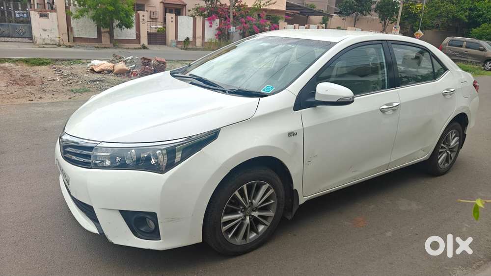 Toyota Corolla Altis Gl Mt, 2015, Petrol