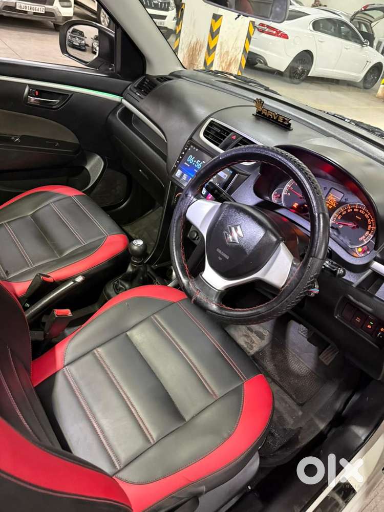 Maruti Suzuki Swift Vxi + Manual, 2017, Petrol