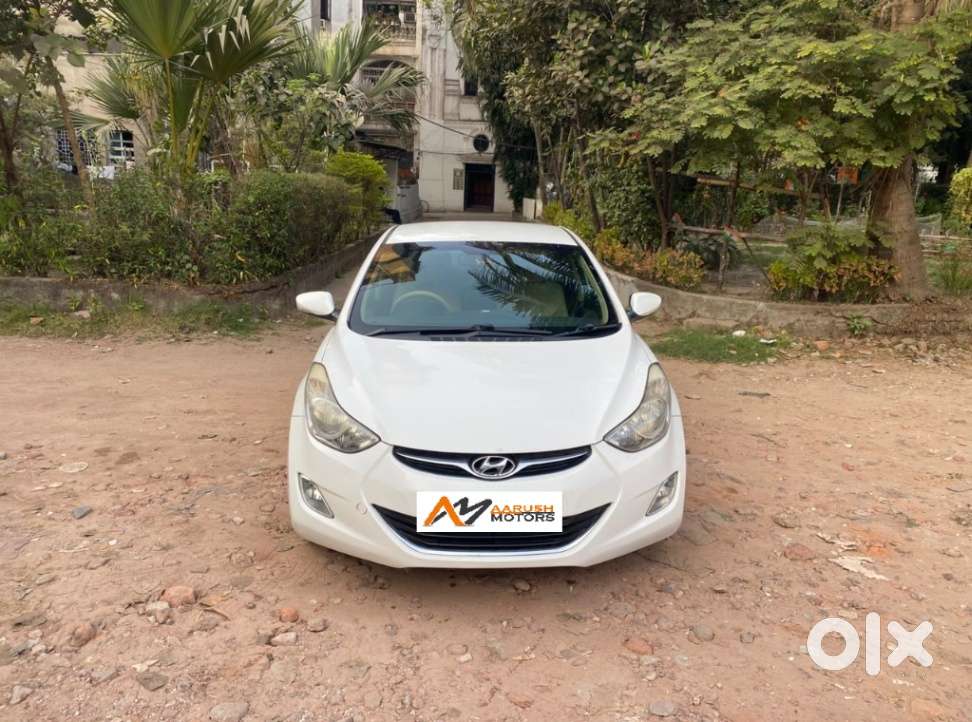 Hyundai Elantra 1.8 Sx Mt, 2014, Petrol
