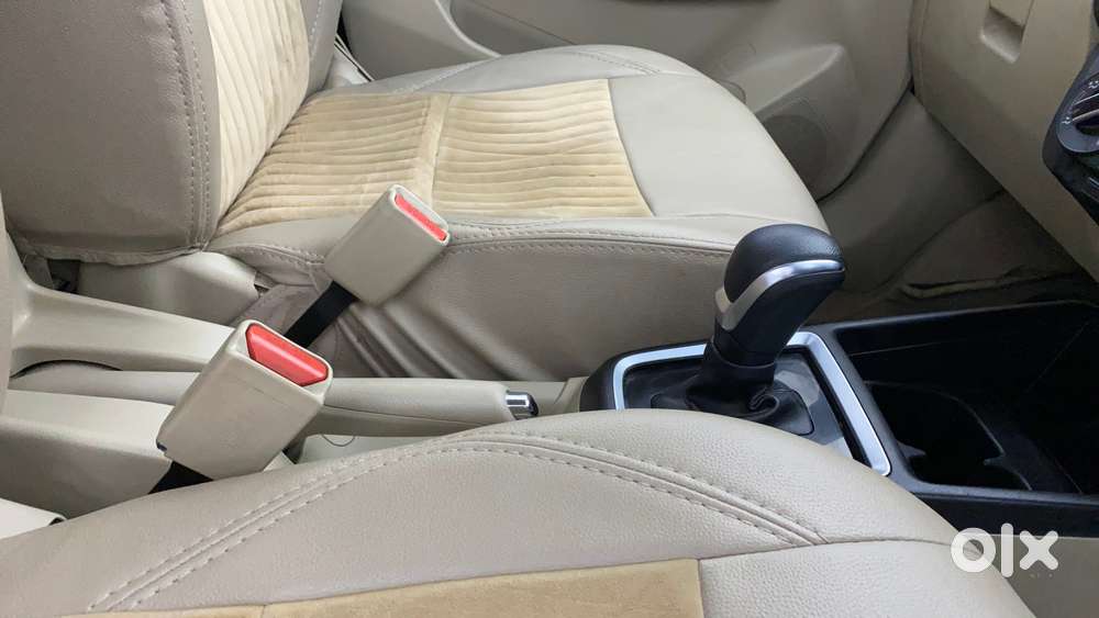 Maruti Suzuki Swift Dzire Amt Vxi, 2017, Petrol