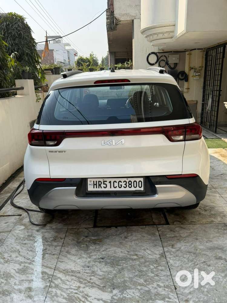 Kia Sonet Manual Petrol 2023