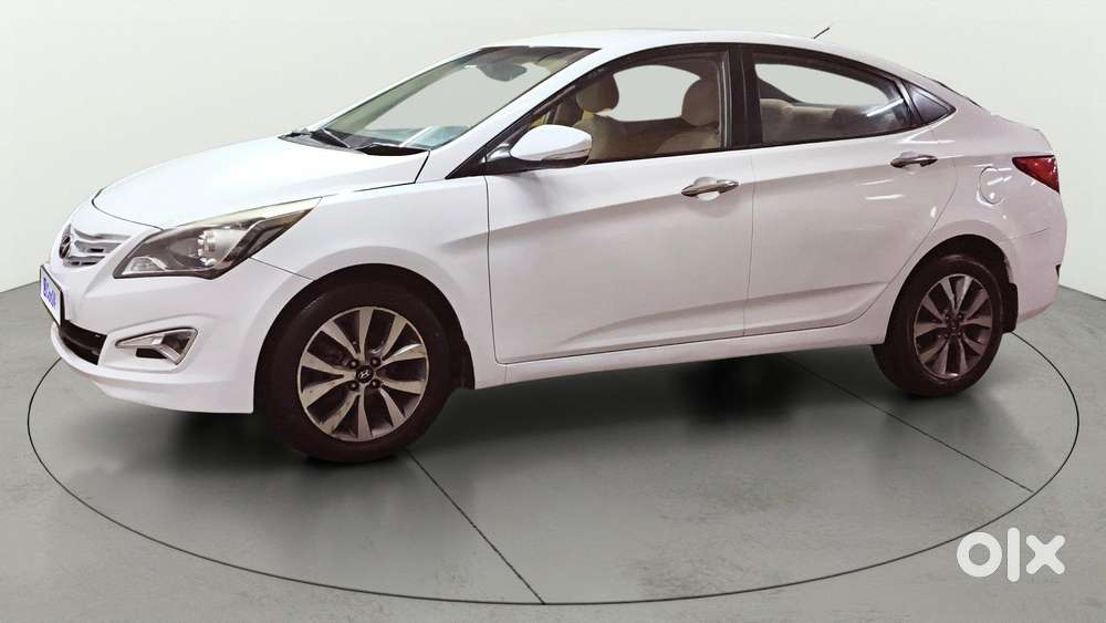 Hyundai Verna Hyundai-verna-2015-2016-1.6-crdi-s-option, 2015, Diese..