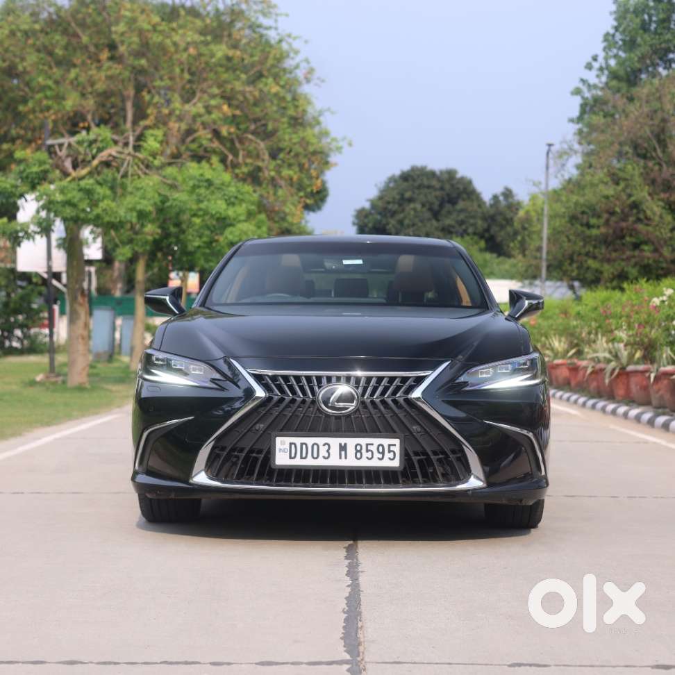 Lexus Es 300h Luxury, 2025, Petrol