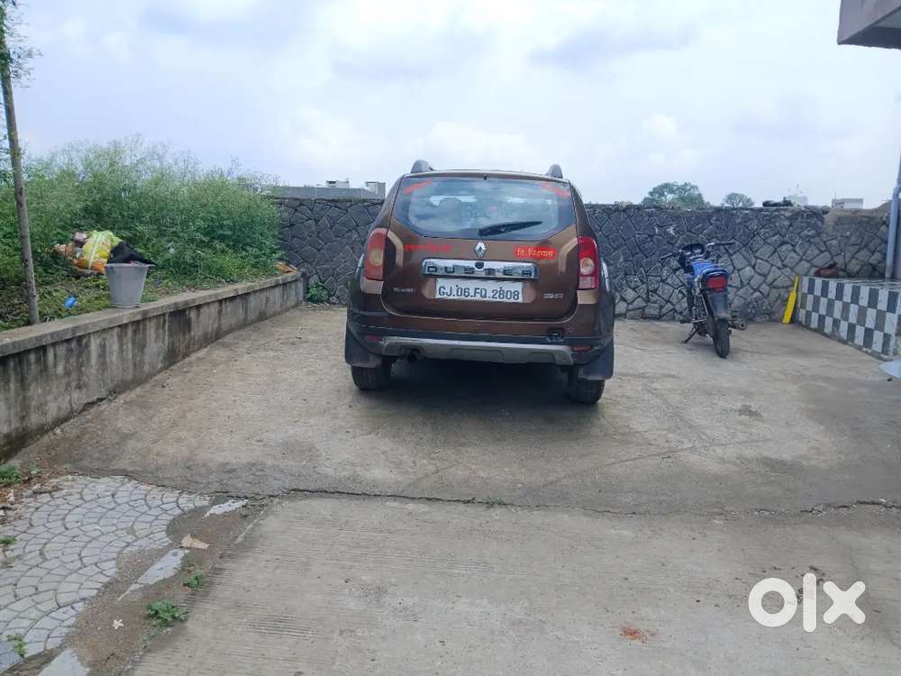 Renault Duster 2013 Diesel Well Maintained 2lakh 47thousand Km Driven