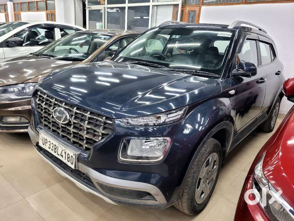 Hyundai Venue 1.2 S Plus, 2020, Petrol