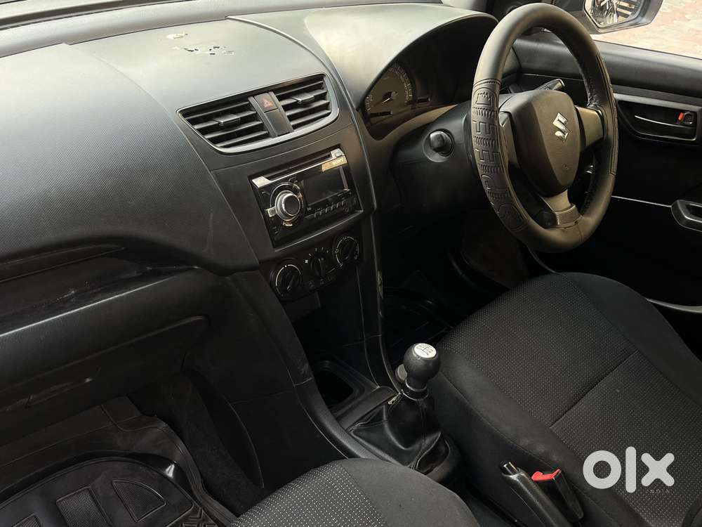 Maruti Suzuki Swift Lxi Optional-o, 2014, Petrol