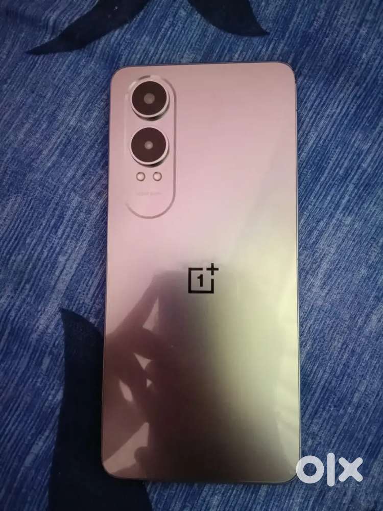 One plus nord ce4 lite 5G/ Samsung a14 5g