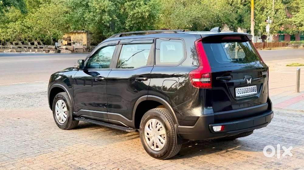 Mahindra Scorpio N Z2 Petrol Mt 7 Str, 2024, Petrol