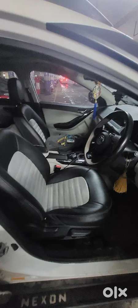 Tata Nexon Xz + (s) - 32k Driven