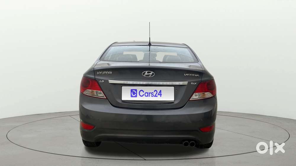 Hyundai Verna Fluidic 1.6 Vtvt Sx, 2013, Petrol