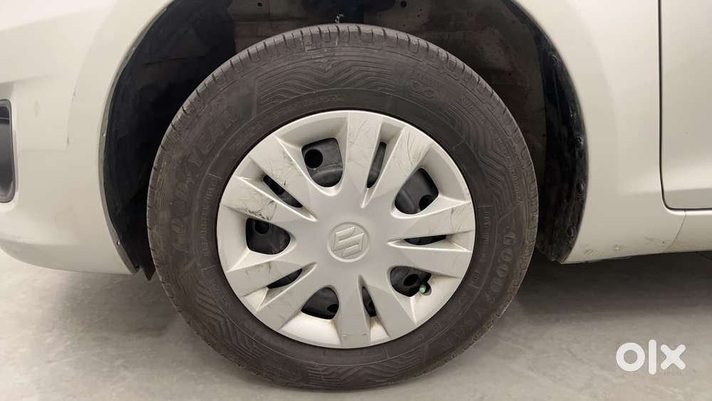 Maruti Suzuki Swift Dzire 1.3 Vxi, 2013, Petrol