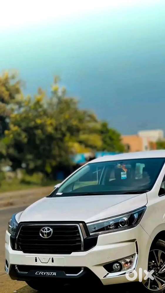 പണയത്തിൻ എടുക്കാൻ താല്പര്യം ഉണ്ട്, Innova Crysta Or Hyundai Creta