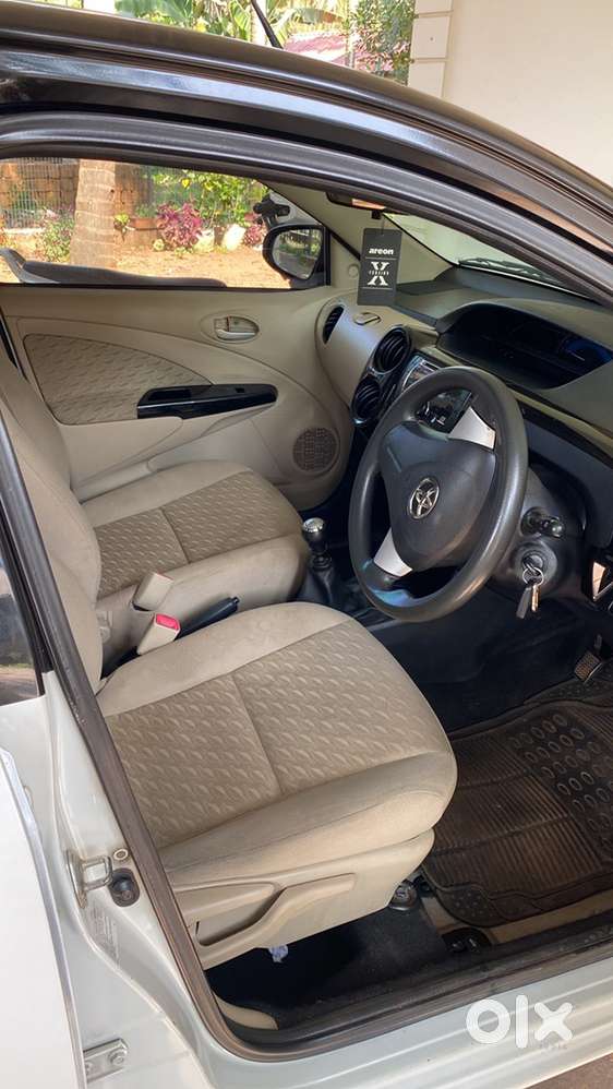 Toyota Etios Liva Vd 2019 December Diesel Well Maintained