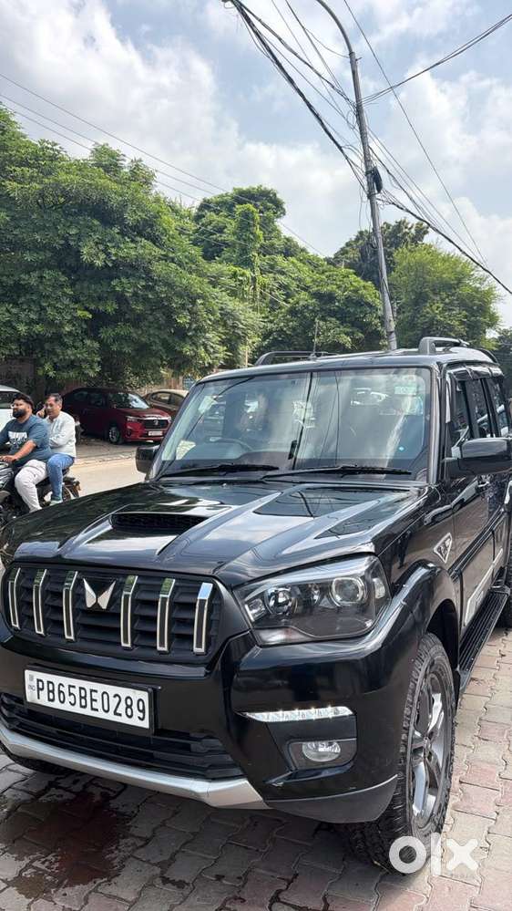 Mahindra Scorpio Classic 2.2 S 11 Mt 7 Str, 2023, Diesel