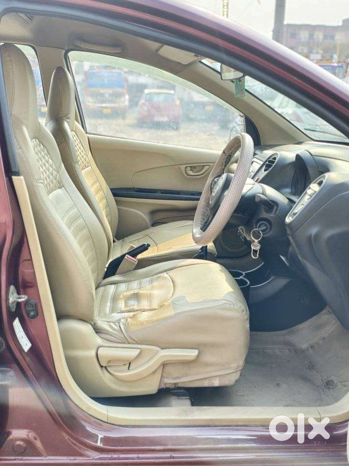 Honda Mobilio, 2014, Diesel