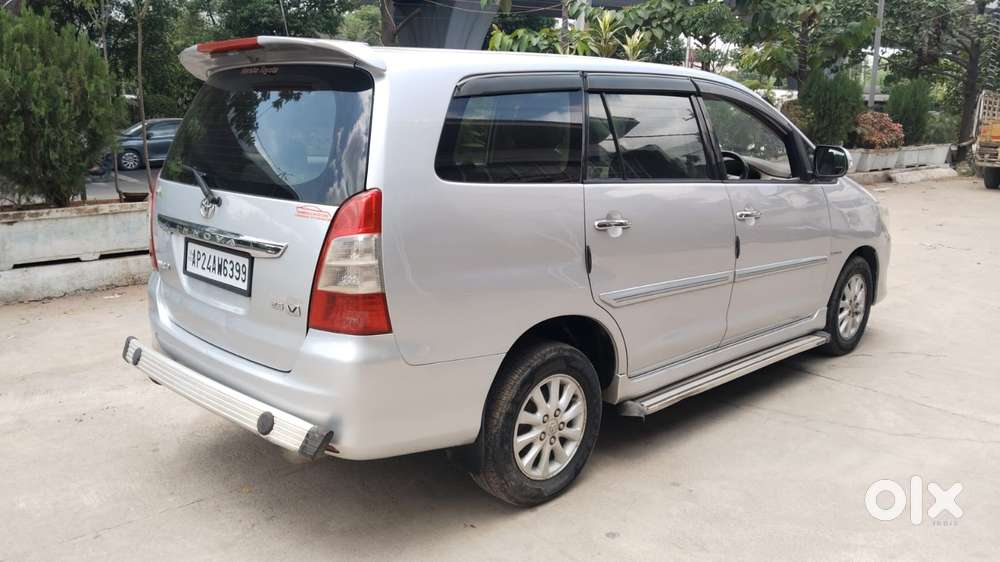 Toyota Innova 2.5 V 7 Str, 2013, Diesel