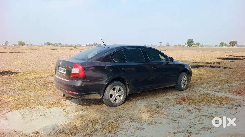 Skoda Laura 1.8 2010 Petrol Manual