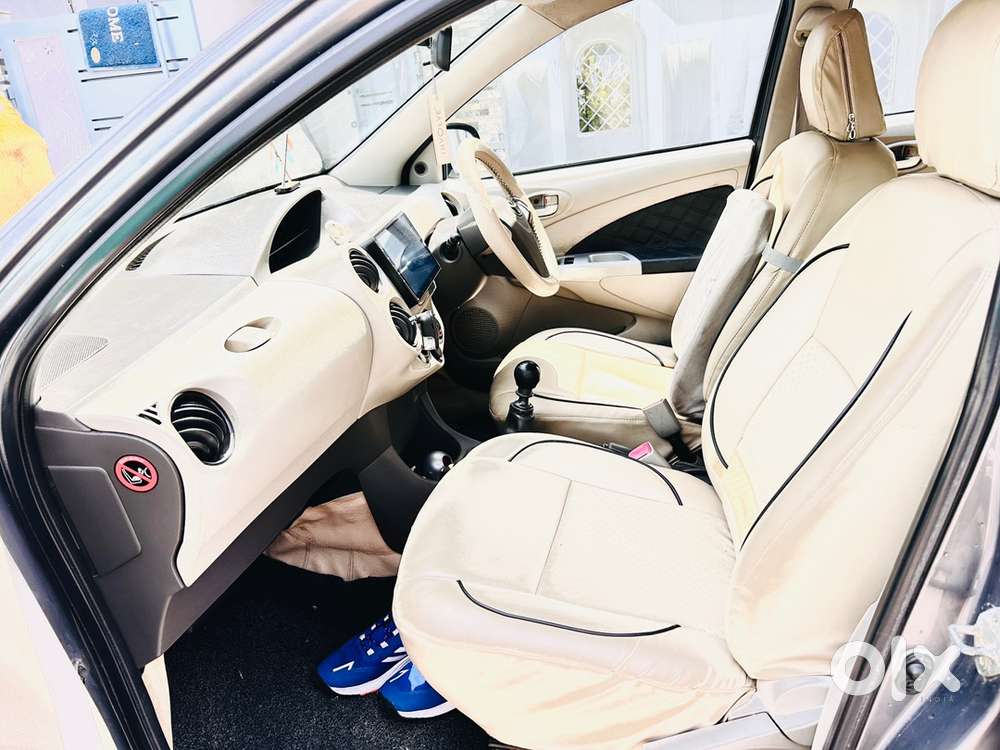 Toyota Etios Liva Gd Diesel 2014  New Bridgestone Tyres