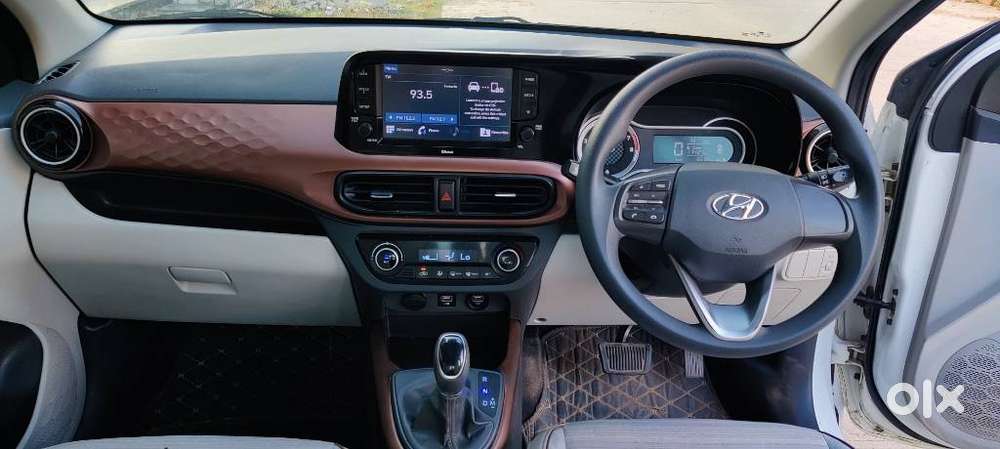 Hyundai Aura Sx Plus Automatic, 2022, Petrol