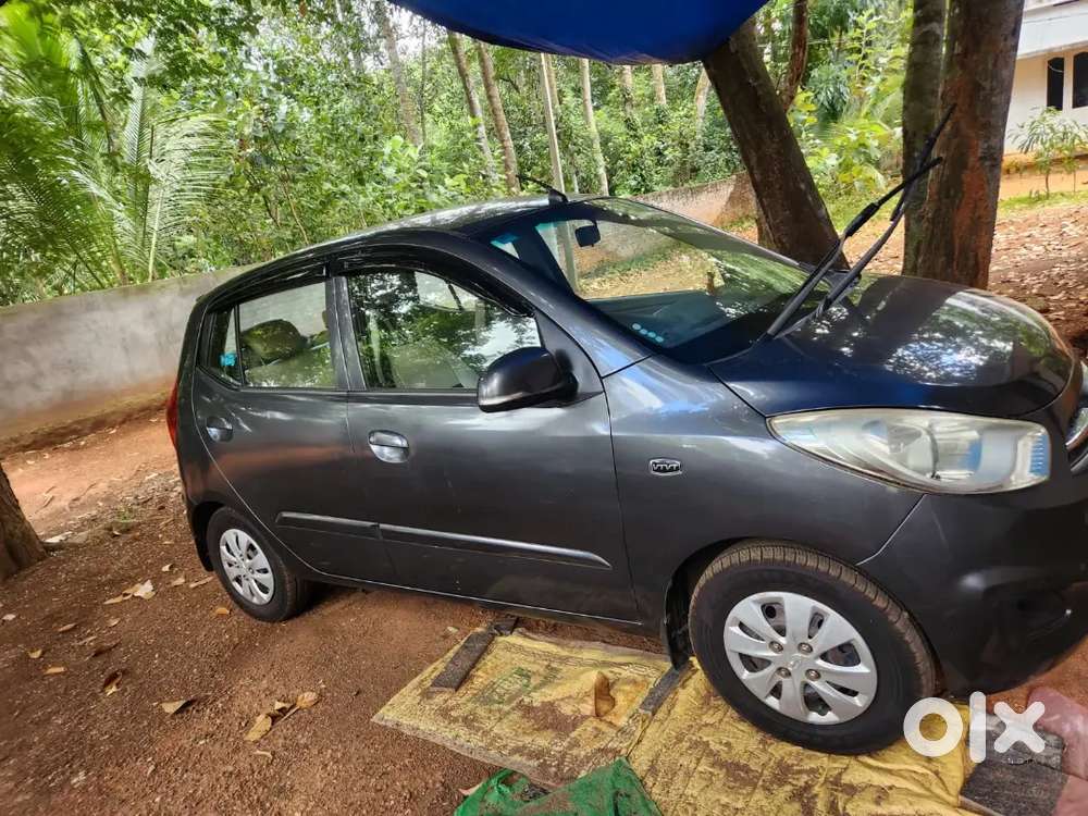 Hyundai I10 Sportz 2012