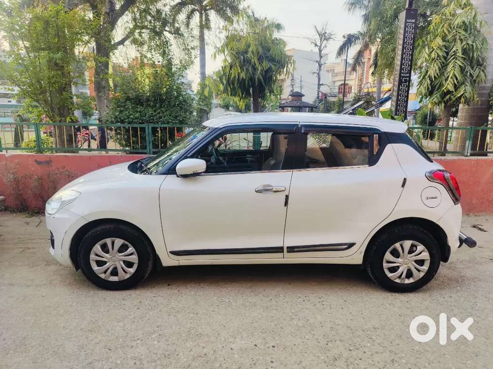 Maruti Suzuki Swift 2020 Petrol 120000 Km Driven
