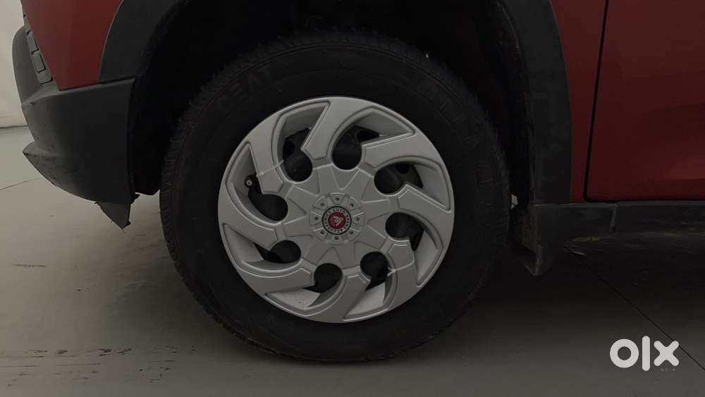 Mahindra Kuv 100 2016-2017 Mfalcon G80 K4, 2017, Petrol