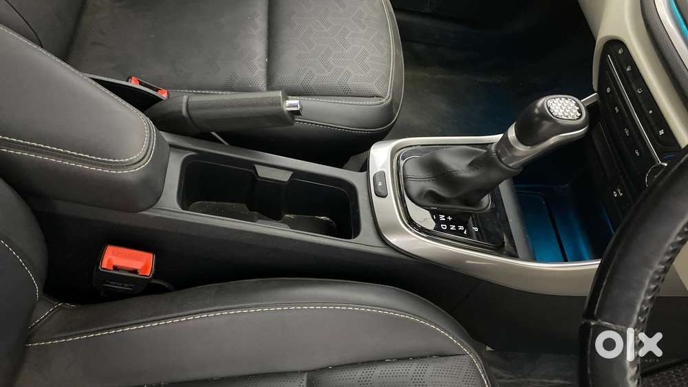 Tata Altroz 1.2 Xza Plus, 2022, Petrol