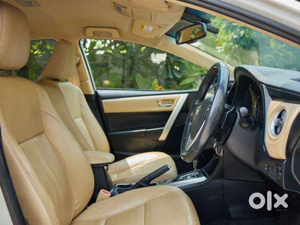 Toyota Corolla Altis Vl At, 2018, Petrol