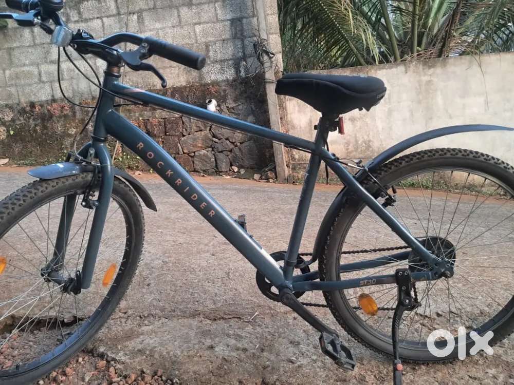 Decathlon Rockrider ST30, 7 Speed Cycle
