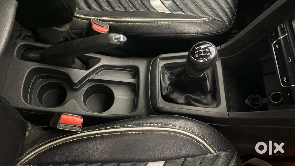 Maruti Suzuki Vitara Brezza Zdi Plus Dual Tone, 2017, Diesel