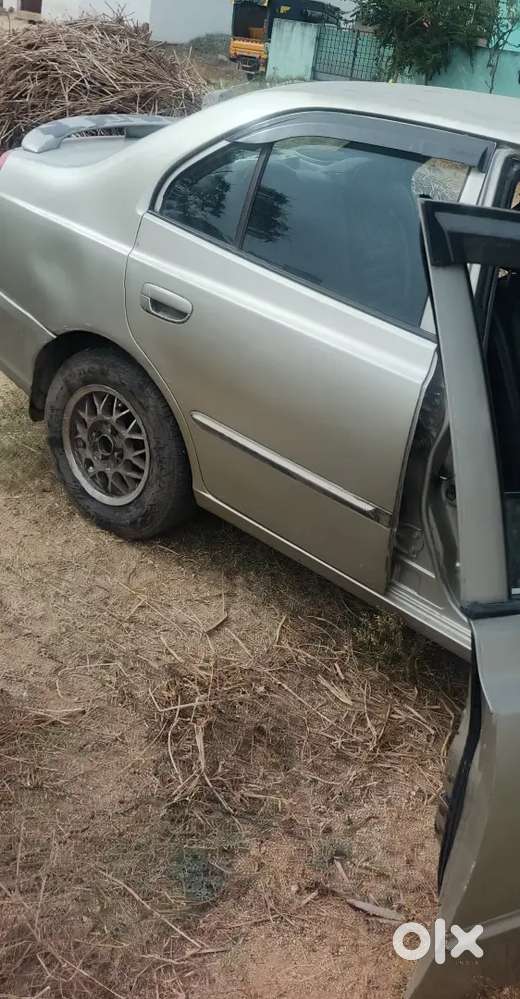 Hyundai Accent 1.5 Executive 2002