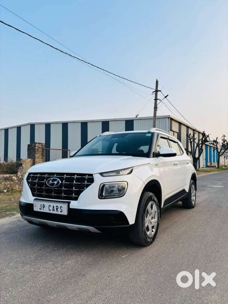 Hyundai Venue S, 2021, Petrol