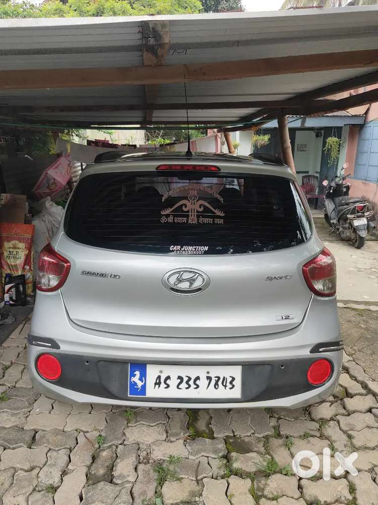 Hyundai Grand I10 Sportz (o), 2018 Petrol