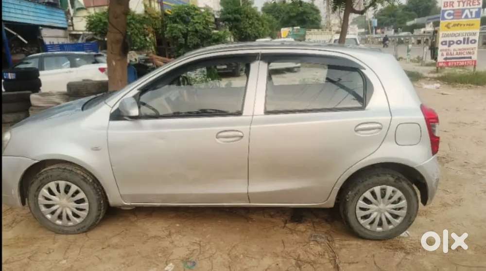 Toyota Etios Liva 2015