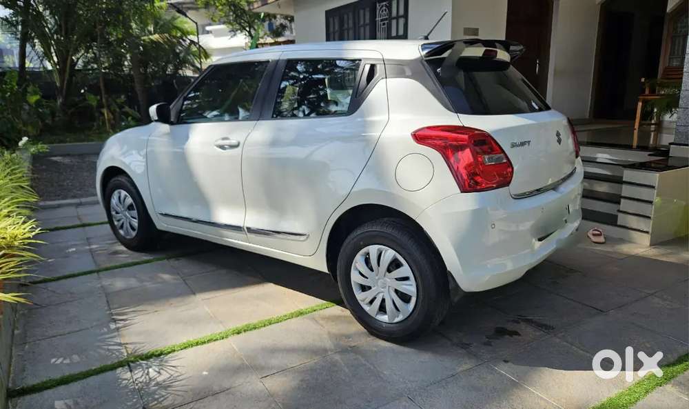 Maruti Suzuki Swift Vxi Petrol 2019