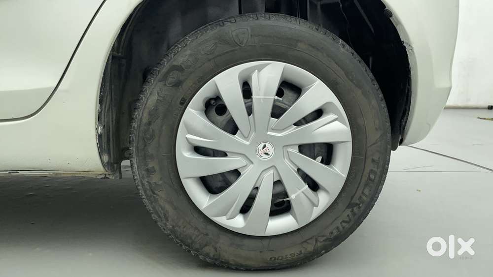 Maruti Suzuki Swift Vvt Vxi, 2012, Petrol