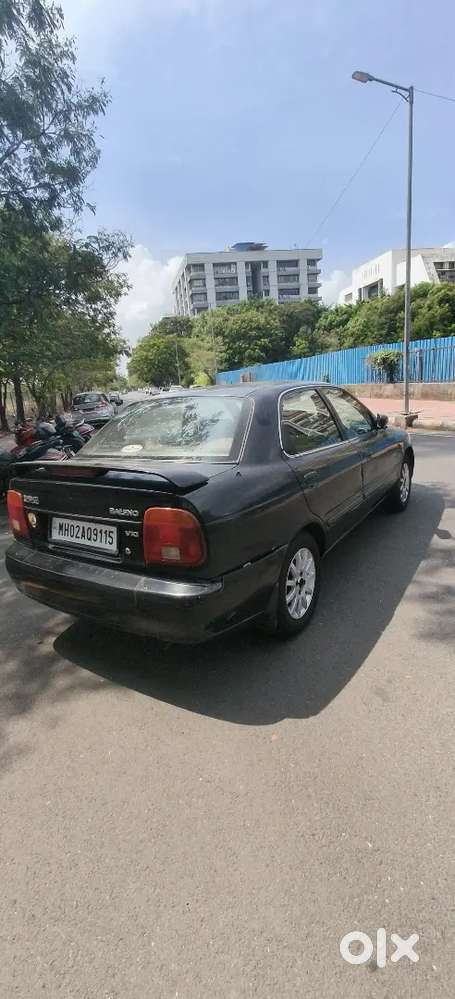 Maruti Suzuki Baleno Old Model And Yamaha Fz Bike