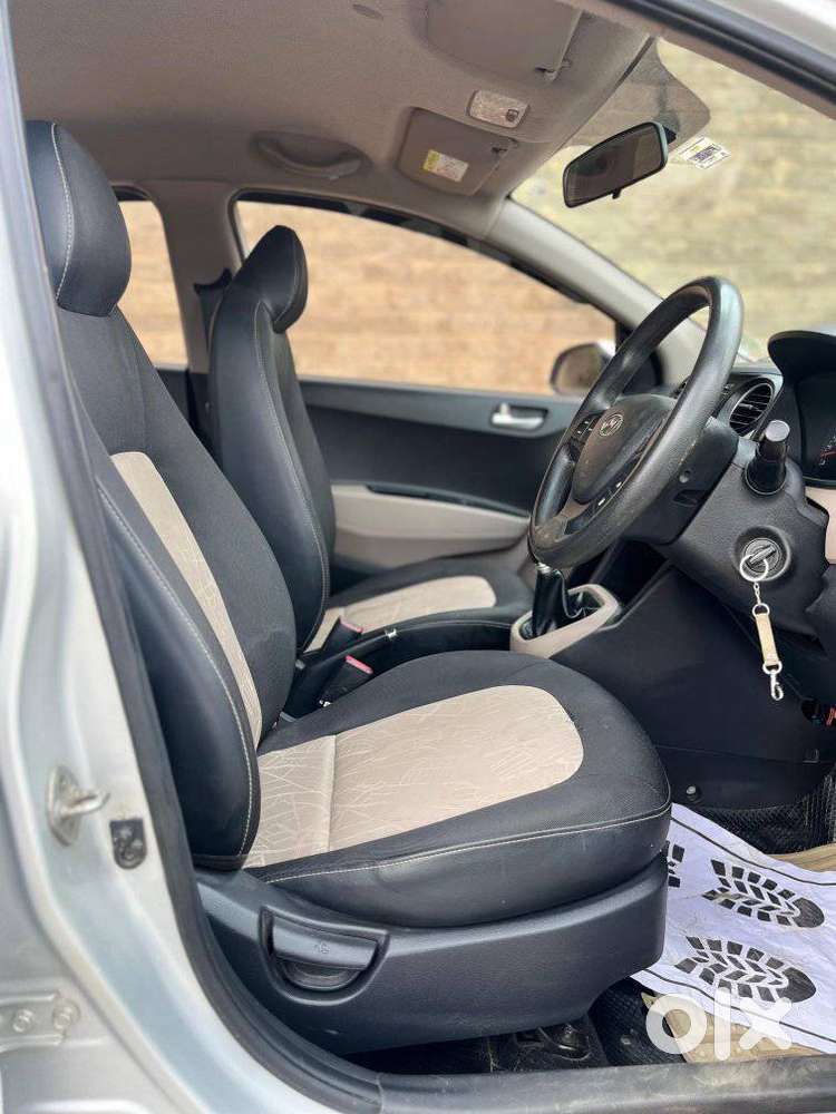 Hyundai Grand I10 Sportz 1.2 Kappa Vtvt, 2016, Petrol
