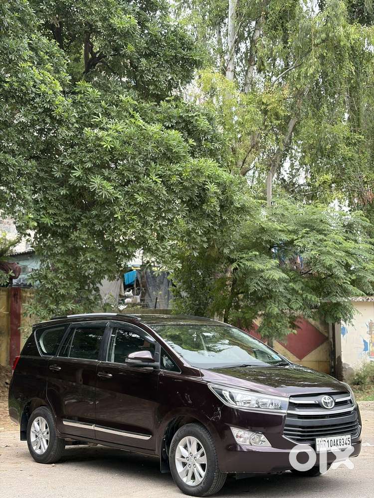 Toyota Innova Crysta 2.4 G Mt, 2020, Diesel