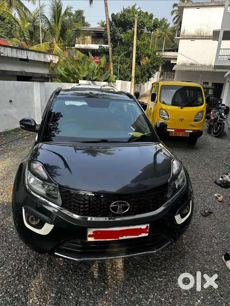 Tata Nexon 2017 Petrol Well Maintained And Good Condition